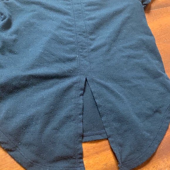 SOLD - GAP Kids XS T-shirt Bundle - Picture 7 of 7